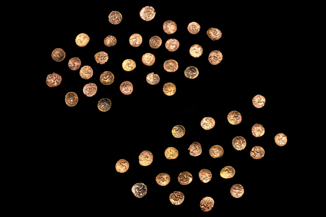 Iron Age gold coin hoard